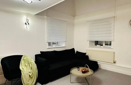 Derby Apartamento | Home Away From Home- City Centre Gem