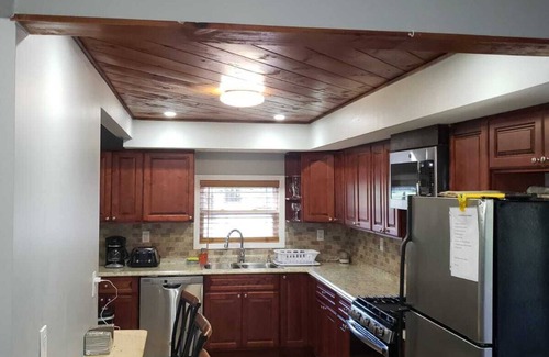 Mayfield Casa | home away from home close to lake and marina