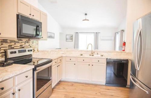 Oakpoint Casa | Home away from home close to parks - Pet Friendly
