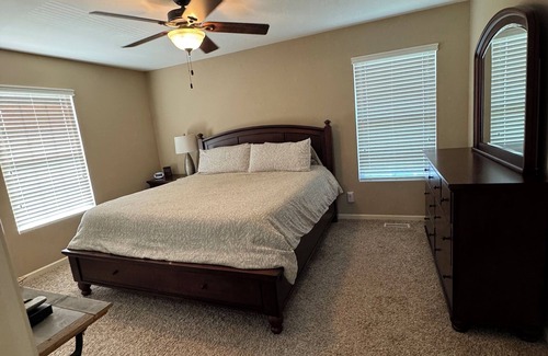 Papillion Casa | HOME AWAY FROM HOME - just minutes from downtown