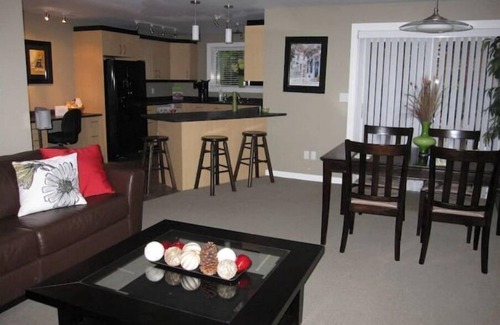 Victoria Apartamento | Home Away From Home - King Bed - Rare opening due to cancellation