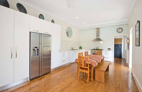 Randwick Casa | Home away from home: renovated 1920s heritage house
