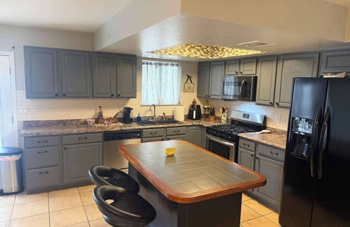 Highland Hills Casa | Home away from home S