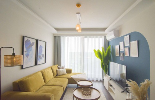 Basaksehir Apartamento | Home Away From Home: Cozy & Bright 1 BR Apt