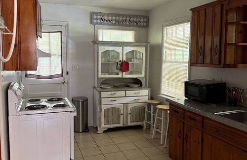 Candler-McAfee Casa | Home away from, Home!