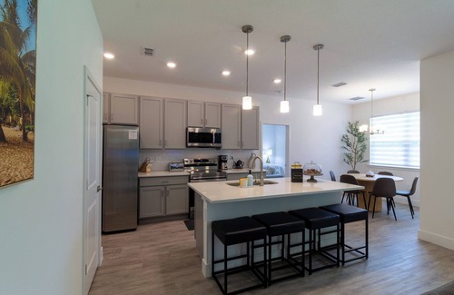 North Port Casa | Home away from home in Sunshine State escape!