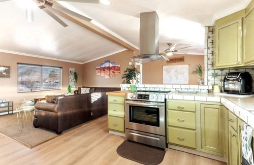 Pahrump Casa | Home Away From Home