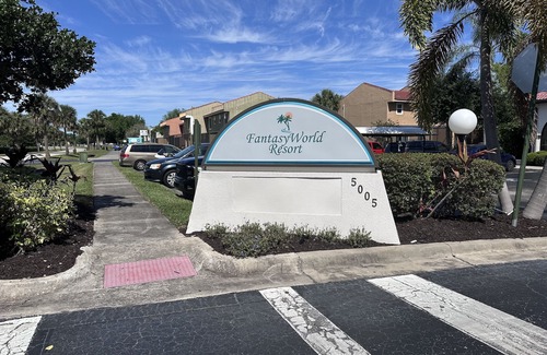 Kissimmee Villa | HOME AWAY FROM HOME -VACATION VILLA