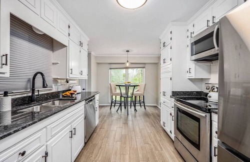 Macon Casa | Home Away From Home · Where Luxury Meets Comfort