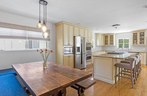 Tree Section Casa | Home away from home with great proximity to everything Manhattan Beach!