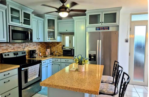 Hormigueros Casa | Home Away Home Hormigueros