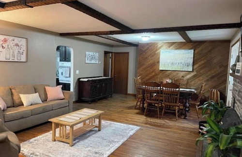 Marietta Casa | Home Away Home