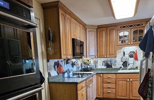 Cascade Locks Casa | Home by the river, welcoming & sweet! Pet friendly.
