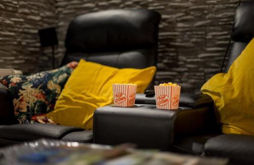 Niederzwehren Apartamento | Home Cinema Kassel