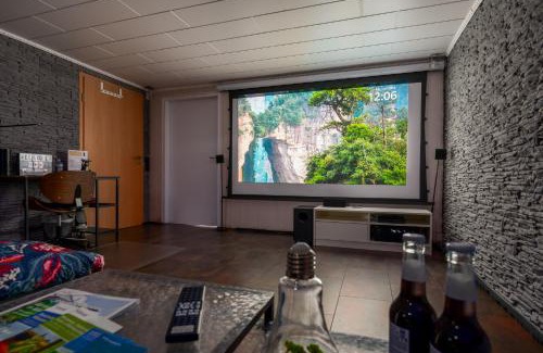 Niederzwehren Apartamento | Home Cinema Kassel