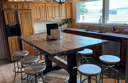 St. Anthony Casa | Home Closest to SAND DUNES ▪︎ Near West Yellowstone