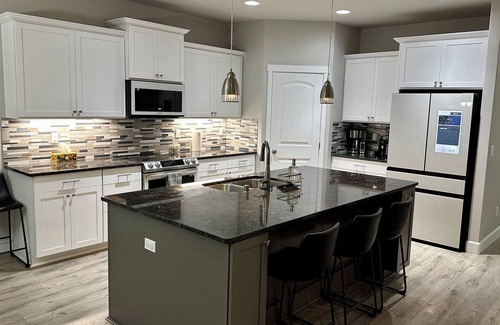 Tri-Cities Casa | @Home Comfort