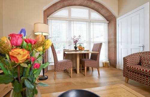 Colintraive Casa | Home Farm Cottages, Glendaruel, Argyll. Scotland