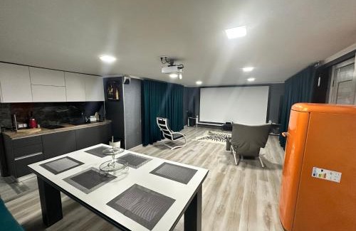 Chisinau Casa | Home Fine Home Cinema