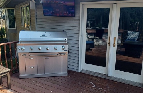 Stevens Point Casa | Home for rent during 2025 NFL Draft. 90 minute drive to Green Bay