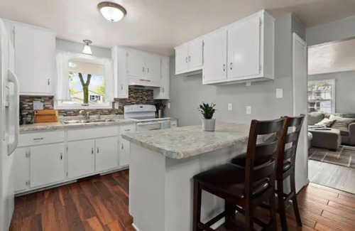 Green Bay Casa | Home game hideout; 3 bedroom house.