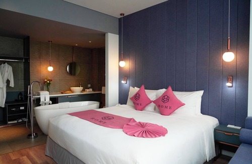 Phu Nhuan Hotel | HOME Hotel