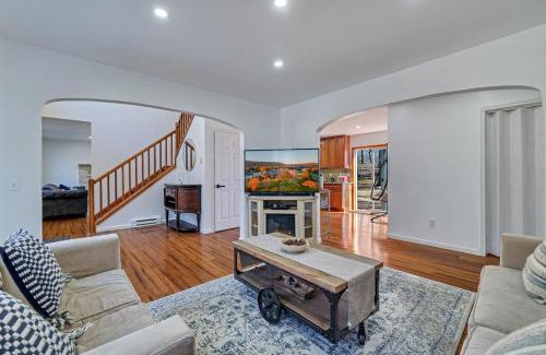 Bushkill Casa | Home in Bushkill Saw Creek Poconos area