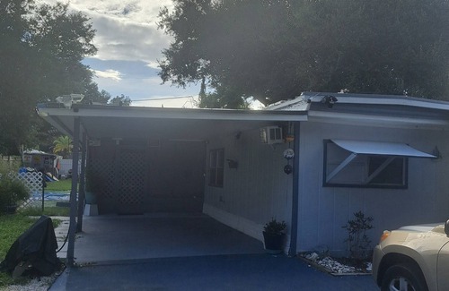 Nokomis Casa | Home in Nokomis 2 bed room 2 bathroom