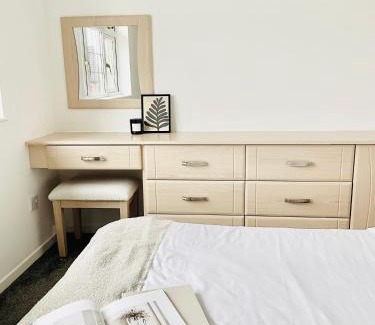 Barnt Green Apartamento | Home in Solihull - Near NEC, BHX & Solihull Town Centre