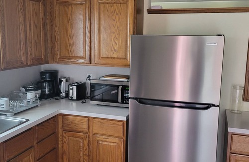 Sterling Heights Casa | Spacious 4-bedroom house in brilliant Sterling Heights with AC, WiFi