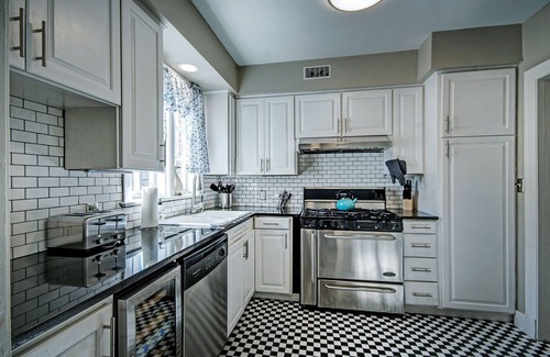 Fondren Casa | Home in the Heart of Fondren Near Everything
