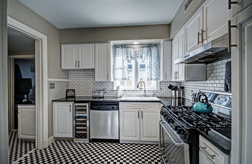 Fondren Casa | Home in the Heart of Fondren Near Everything