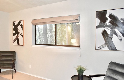Alta Sierra Casa | Home In The Woods-Family and Couples Getaway (3BR)