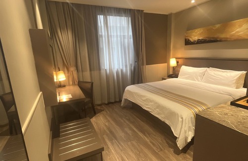 Pudong Hotel | Home Inns Collection Hotel