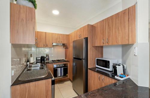 South Brisbane Apartamento | Home-like Garden Apartment