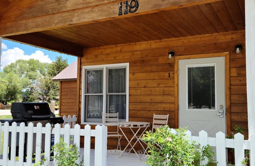 Pinedale Casa | Home Located Close to Everything in Pinedale