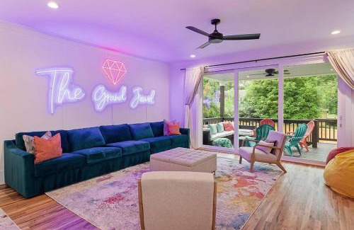 Southwest Raleigh Casa | Home Near Lenovo Center and Carter Finley