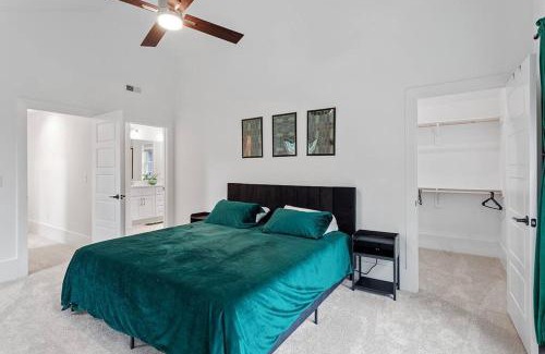 Southwest Raleigh Casa | Home Near Lenovo Center and Carter Finley