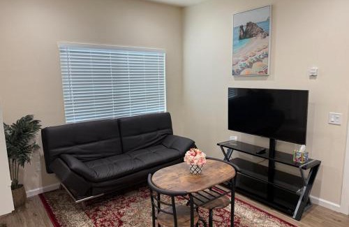 Marina Apartamento | Home near Monterey beach and Carmel