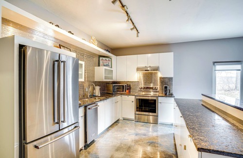 Elkhart Lake Condominio | Home Near Road America & Elkhart Lake