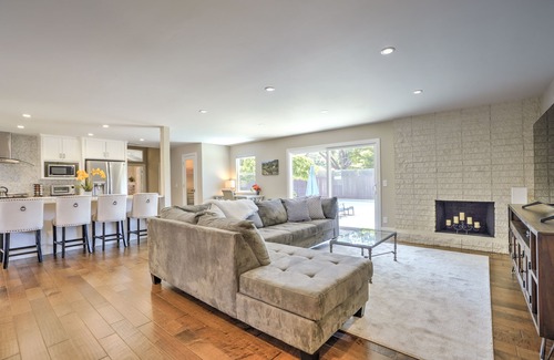 Santa Rosa Casa | Home near Sonoma with pool & hot tub