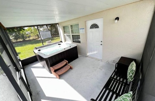 Fort Pierce Casa | Home Near the beach w/ HOTTUB