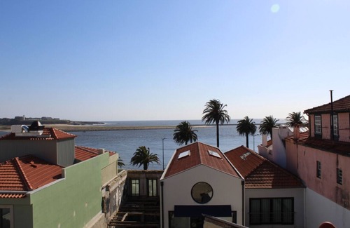 Aldoar Foz do Douro e Nevogilde Casa | Home Of The Poet, 3-Bed 3-Bath River Views