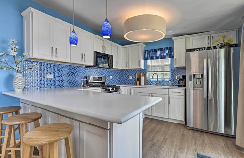 Friendship Casa | Breathtaking Castle Rock Lake Home: Waterfront Lot