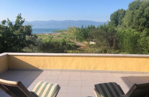 Orhangazi Casa | Home on Iznik Lake with its own Private Beach
