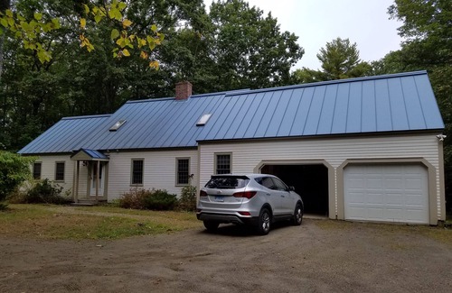 Bremen Casa | Hermosa casa en McCurdy Pond con un entorno tranquilo-2 de septiembre al 15 de noviembre $ 200 / noche