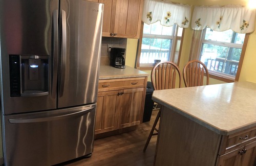 Colona Casa | Home on the Green River!