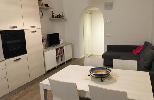 Sant' Ambrogio Apartamento | Home Pilastri Apartament