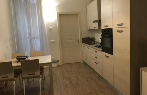 Sant' Ambrogio Apartamento | Home Pilastri Apartament