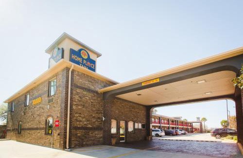 Willow Meadows/Willowbend Area Hotel | Home Place Inn